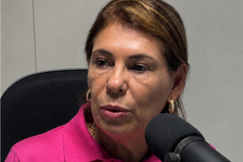 Gedalva Umbaúba defende maior espaço para mulheres na política durante entrevista à Rio FM