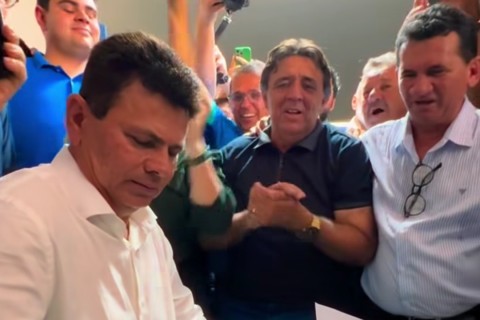 Valmir de Francisquinho Renuncia à Prefeitura de Itabaiana para Disputar o Governo de Sergipe