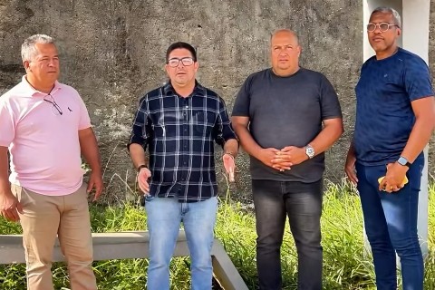 Descaso e Abandono: A Polêmica dos Abrigos de Ônibus.