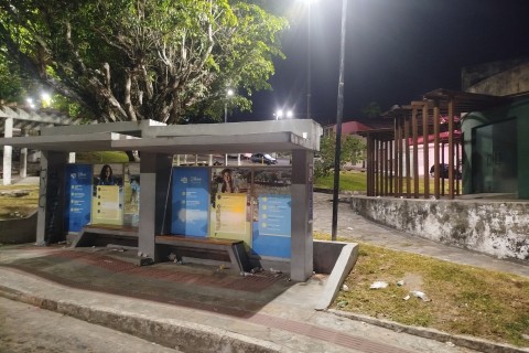 ACORDA: OS VISITANTES FORAM EMBORA E NOS RESTOU A VELHA MADRASTA MÃE