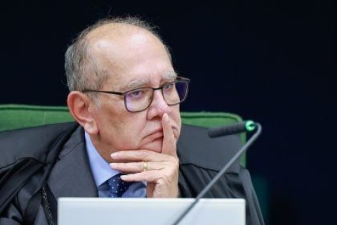 Decano do STF decidi que somente a PGR pode solicitar Impeachment de ministros  da suprema corte